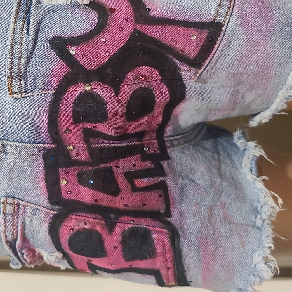 Almost famous "Baby" blue jean shorts